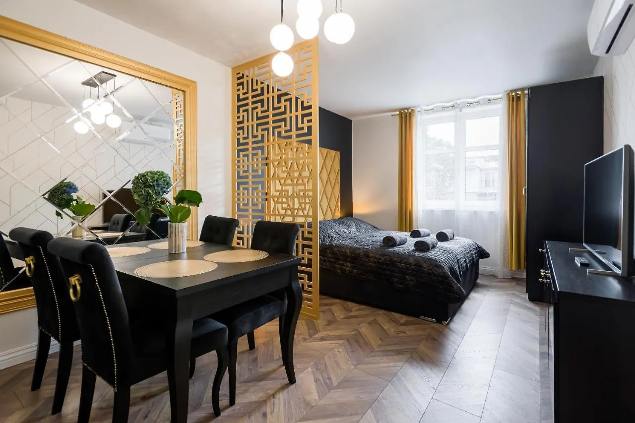 Art Deco location